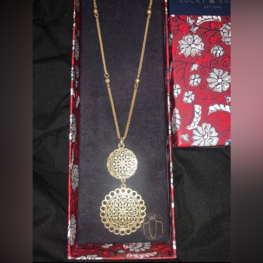 Women’s Gold Toned Lucky Brand Necklace - Picture 2 of 2